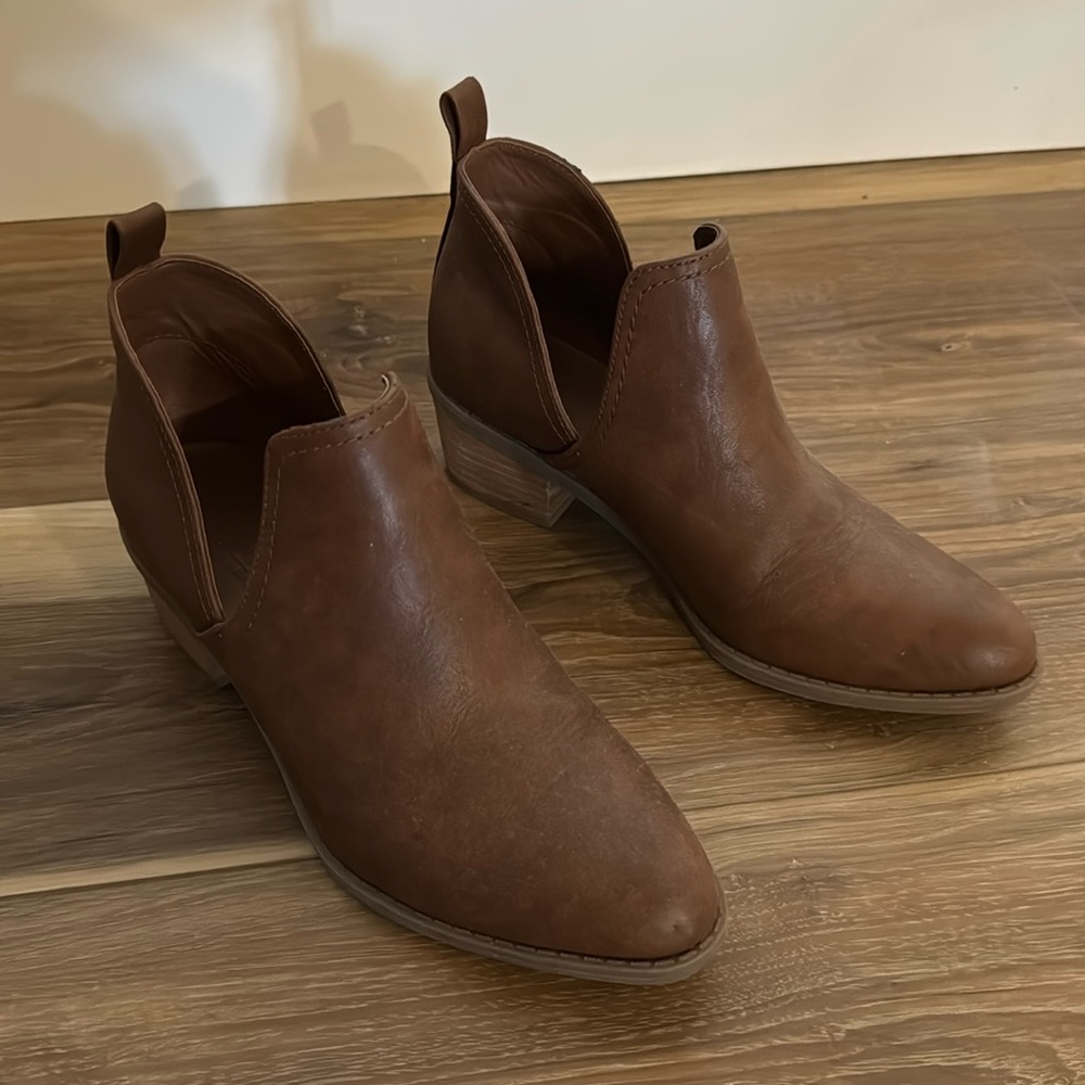 Women’s ankle boots